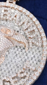 Medallón con Cabeza de Águila y Diamantes Moissanite, Chapado en Oro Rosa, Joyería de Lujo Estilo Hip Hop - Product Image 4