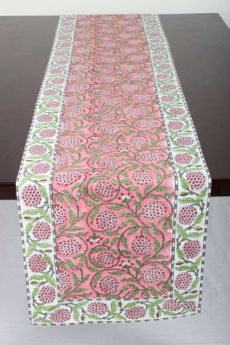 ต้นทับทิมชมพู