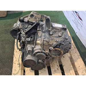 คู่มือการเปลี่ยนอะไหล่มือสองครบชุด VOLKSWAGEN Golf 6 Sedan 02 Q300048L KNS CBAA ดีเซล 1968 (08>12) - Product Image 3