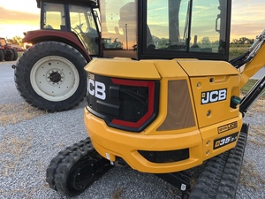 รถขุดขนาดเล็ก JCB 35Z-1 ปี 2022 - Product Image 3