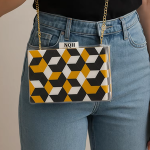 Pochette de luxe artisanale en bois et résine, durable et écologique, avec bouton tendance, design géométrique incrusté, sac à bandoulière avec chaîne, logo personnalisé - Product Image 1