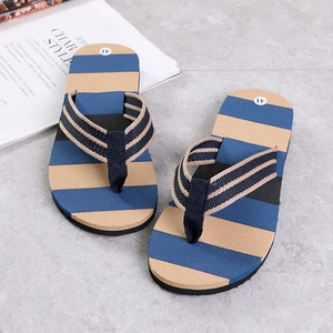 Wholesale and retail summer men's indoor and outdoor non-slip <b>slippers</b> striped color matching beach leisure flip-flops - Product Image 6