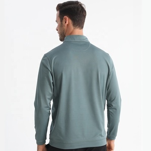 ... Jersey con cremallera de cuarto de golf que absorbe la humedad hecho para el rendimiento en el campo y la comodidad de viaje con un ajuste elegante - Product Image 1