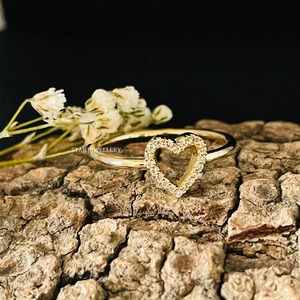 14K Solid <b>Gold</b> Natural Diamond <b>Dainty</b> Heart <b>Ring</b>. - Product Image 1