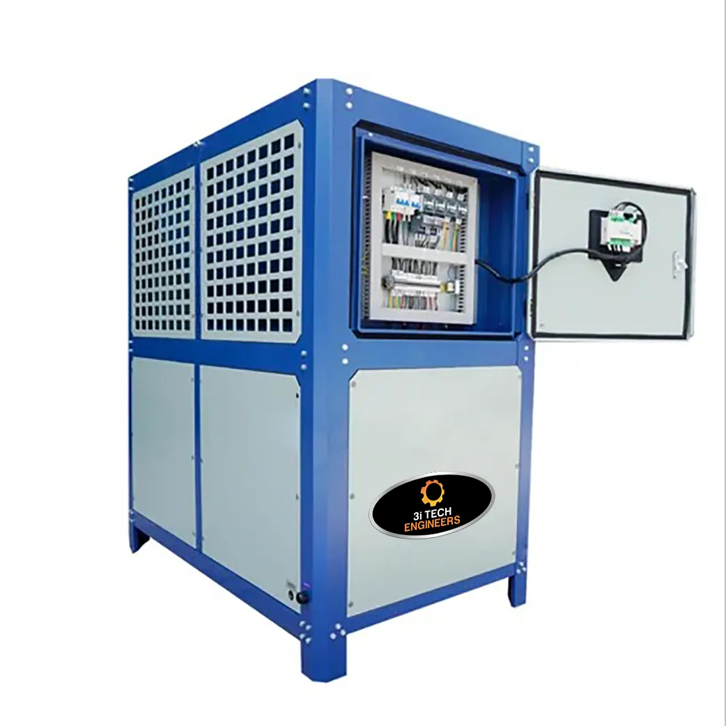 Kunden spezifische 3-Phasen-Industriemilchkühlanlage aus rostfreiem Stahl Kapazität 1000LPH vom indischen Hersteller