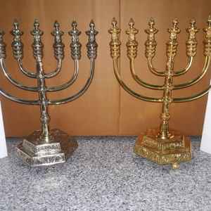 Car Menorah - Product Image 1