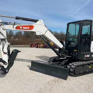 Miniexcavadora sobre orugas 2025 E55 con motor Laidong, componentes hidráulicos Eaton, motor de alta eficiencia y caja de cambios de bomba - Product Image 1