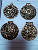 Pièces de monnaie en bronze gravées au laser sur mesure avec impression UV pour les créateurs de bijoux et les magasins de perles, destinées à la revente