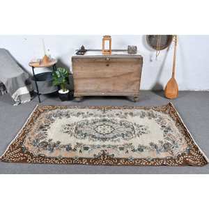 Tapis à poils moyens en laine turque vintage 38x68 pieds marron beige tissage plat patchwork design salle à manger décor - Product Image 1