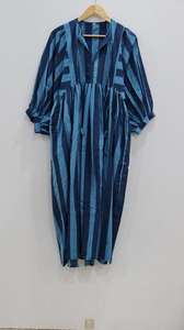 Haute qualité bleu marine rayé robe mi-longue Silhouette ample taille naturelle Floral col profond fermeture à cordes pour l'été décontracté - Product Image 2