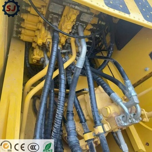 Excavadora de cadenas KOMATSU PC220 usada en oferta, 22 toneladas, pocas horas de uso, sistema hidráulico potente para demolición de edificios - Product Image 5