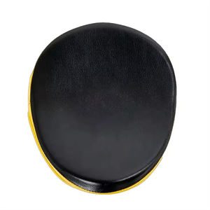 Almohadilla de enfoque para hombres totalmente personalizada, Equipo de Boxeo ligero antideslizante impermeable con cordones, diseños únicos de alta calidad - Product Image 6