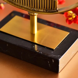 Pièce maîtresse artistique haut de gamme, décoration de table de luxe pour le salon, le bureau, cadeau, présentoir, centre de table moderne élégant, ensemble de 2 figurines - Product Image 3