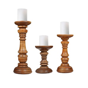 Bougeoir en bois fait à la main rustique pour Noël comme pièce maîtresse de Table de ferme dans le salon chambre bureau patio extérieur - Product Image 1