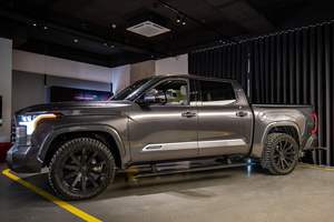 Toyota Tundra NUEVA/USADA, Transmisión Automática, SUV Híbrida (gasolina/eléctrica) - Product Image 4