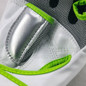 Gants d'entraînement professionnels pour hommes MMA sur mesure et dernière conception gants MMA en cuir Pu meilleurs gants en cuir MMA - Product Image 4
