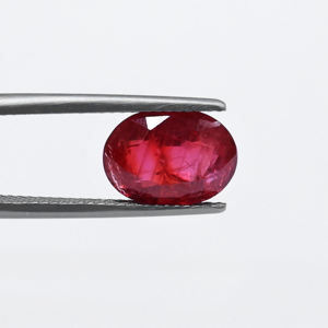 Meilleur prix pour un rubis naturel de Birmanie, 4,16 carats, couleur rouge pigeon, taille ovale, taille de bague, pierre de naissance de juillet, pour la fabrication de bagues et l'astrologie - Product Image 1