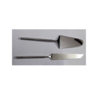 Ensembles de couteaux à gâteau en métal à faible coût ensembles de serveurs à gâteau en acier inoxydable avec vernis fait main pour l'anniversaire de mariage