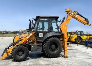 รถตักล้อยางรุ่น Case 570SV-SS ปี 2025 ขับเคลื่อน 4 ล้อ บูมแบบยืดหดได้ ถัง 4/1 พร้อมระบบปรับอากาศและเครื่องยนต์กำลัง 72 กิโลวัตต์ น้ำหนัก 3700 กิโลกรัม พร้อมปั๊มเกียร์บ็อกซ์ - Product Image 3