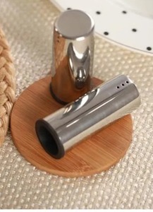 Recién llegado, juego de vajilla de acero inoxidable, latas de especias de Metal de calidad, que incluyen salero, pimentero y lata de cacao con azúcar en polvo - Product Image 2