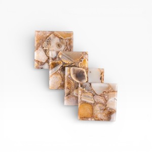 Sous-verre en agate naturelle de couleur violet doux avec bordure dorée pour un style élégant de table à la maison et au bureau - Product Image 4