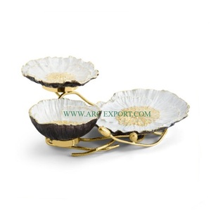 Bols décoratifs au look unique en aluminium plaqué noir et or de la meilleure qualité bols de service de nourriture modernes pour fêtes de mariage et d'événements - Product Image 1