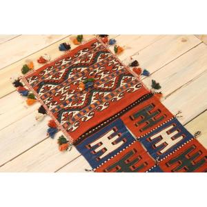 Tapis de 1,4 x 4,1 pieds, petit tapis turc vintage, tapis en laine rouge - Product Image 3