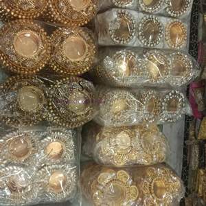 Classical Floral Shape Round Metal Tea Light <b>Candle</b> Holder With Heavy Stone for Diwali Festive Decoration Wholesale Light <b>Candle</b> - Product Image 3