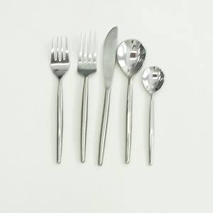 Logo Juego de cubiertos reutilizables de lujo Colecciones de utensilios de cocina Cuchara Tenedor y cuchillo Diseño de bucle Juego de cubiertos con mango de cuerda - Product Image 6