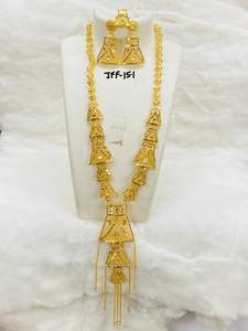 24K Plaqué Or Dubai Vintage Bijoux De Mode Collier Ensemble Boucles D'oreilles Bracelets Peignes Broches Cuivre Matériel Diamant Cadeau Bulgarie - Product Image 4