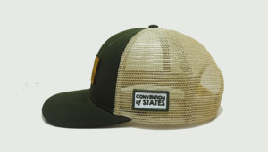 Casquette de camionneur en coton structuré avec patch en cuir réglable, Streetwear cool et respirant pour adultes, fabriquée au Vietnam. - Product Image 4