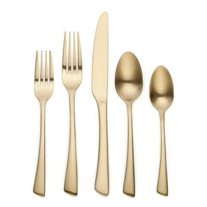 Ensemble de couverts de style américain en métal plaqué or avec poignée créative simple pour la maison et le mariage - Product Image 2