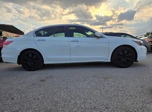 รถซีดานมือสอง2010 Hon da acco 252HP 2.0L SV แบบ5ที่นั่ง4สูบเบนซินเกียร์อัตโนมัติ10สปีด AWD - Product Image 4