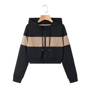 Qualité supérieure femmes Crop Top Hoodies surdimensionné léger Colorblock Fitness Sportswear ensembles décontractés avec motif imprimé - Product Image 1