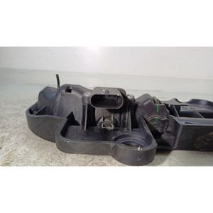 มือจับประตูด้านนอกด้านหน้าซ้ายเทสลารุ่น 3 ซีรีส์ 4528114-00-D 3D6 (17>) - Product Image 4