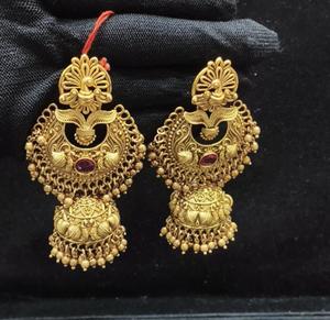 Pendientes Elegantes de Primera Calidad Chapados en Oro con Acabado Antiguo, Estilo Tradicional, Colecciones para Bodas, para Mujeres y Niñas - Product Image 2