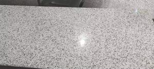 กระเบื้องบล็อกหินแกรนิต jeeraval คุณสมบัติหินแผ่นใหญ่สำหรับบ้านอุตสาหกรรมร้านอาหารสถานที่ทำงาน - Product Image 2