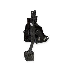 Pédale de frein PEUGEOT 208 Série (19>) 9824311680 - Product Image 1