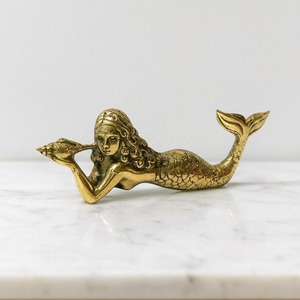 Hermosa figura de animal de aluminio de diseñador para interior de hogar elegante y acento de decoración de mesa de comedor - Product Image 1