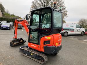 Mini-pelle KX019-4 Kubota d'occasion multifonctionnelle à vendre prix bon marché disponible - Product Image 4