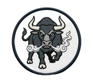 Parche bordado termoadhesivo de huella de garra de animal salvaje, insignia de mascota, aplique para coser en chaquetas de exterior, personalizado al por mayor - Product Image 3