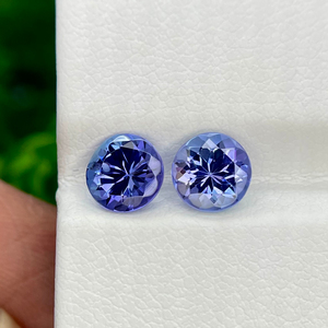 Paire de pierres précieuses bicolores Tanzanite & Zoisite 1.82Cts Loupe de forme ronde bleu naturel pour la fabrication de bijoux pierres précieuses en vrac - Product Image 1
