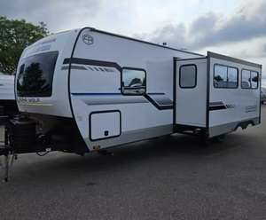 Venta al por Mayor de Remolques de Viaje Económicos 2024 2023 2022 Camper Forest River Alpha Wolf 26DBH-L - Product Image 2