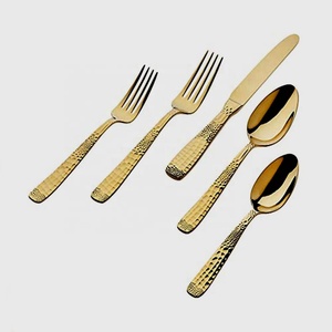 Martelé avec poignée en or poli miroir ensemble de mariage conception simple fourchette cuillère en acier inoxydable ensemble de couverts - Product Image 1
