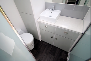 พร้อมส่ง รถคาราวานสุดหรู ขายดี ปรับแต่งได้ตามต้องการ สำหรับตั้งแคมป์และเดินทางออฟโรด มาตรฐานออสเตรเลีย พร้อมอุปกรณ์ครบครันจากคลังสินค้า - Product Image 6