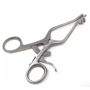 Retractor Weitlaner Afilado de 2x3 Dientes, Instrumentos Quirúrgicos Veterinarios Manuales de Acero Inoxidable Reutilizables de Fentex - Product Image 6