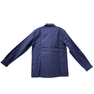 Vêtements d'extérieur tendance et élégants 2025, chemise décontractée pour homme, chemises de couleur unie, 100% coton, respirantes, manches longues, pour homme, accepte les commandes OEM - Product Image 2