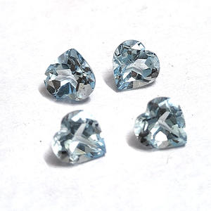 Aigue-marine naturelle propre 6x6mm en forme de coeur coupe meilleure qualité bleu aigue-marine coeur facette 0.73 cts pierres précieuses pour la fabrication de bijoux - Product Image 1