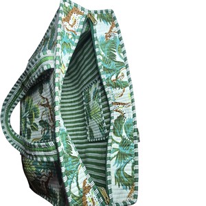100% Cotton Handblock Printed Floral Design Quilted <b>Tote</b> <b>Bag</b> Shoulder <b>Bag</b> <b>with</b> <b>Zip</b> - Product Image 2