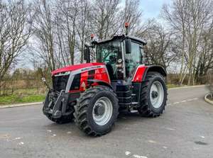 Tracteur à chenilles Massey Ferguson 135 4x4 - Moteur Robin 70 CV Diesel. - Product Image 2